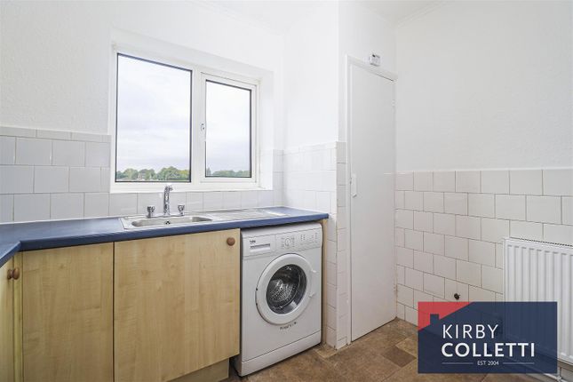 Woodcote Close, Cheshunt photo 4