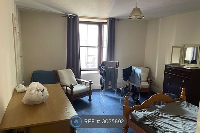 Flat  Reform Place, North Road, Durham photo 4