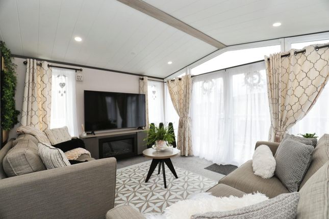 95 Florida Keys, Hull Road, York photo 3