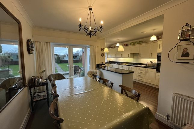 Kimberley Villa, Talley Road, Llandeilo photo 4