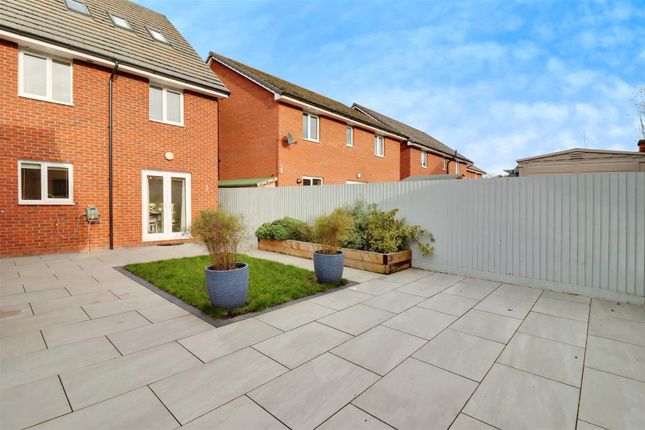 30, George Gallimore Drive Haslington, Crewe photo 4