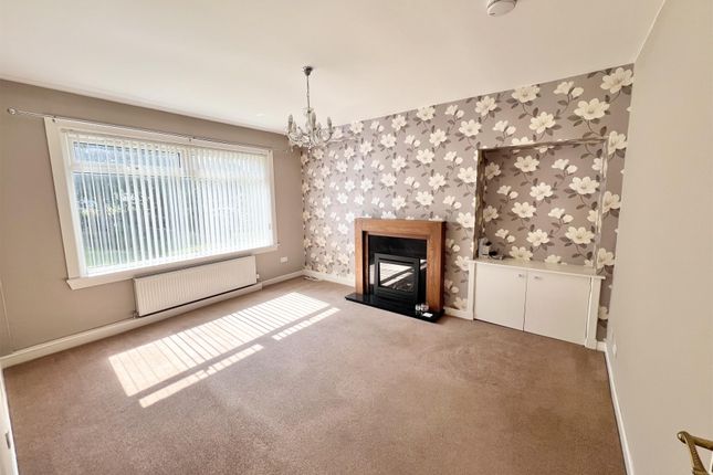 10, Nelson Road, Saltcoats photo 2