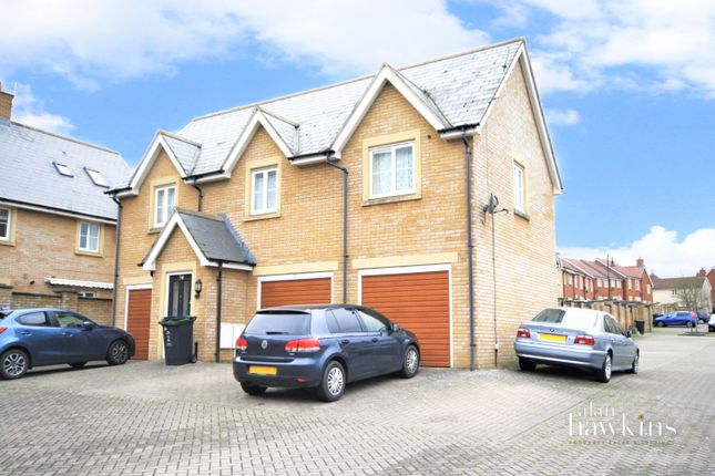 Detached house to rent in Doulton Close, Redhouse