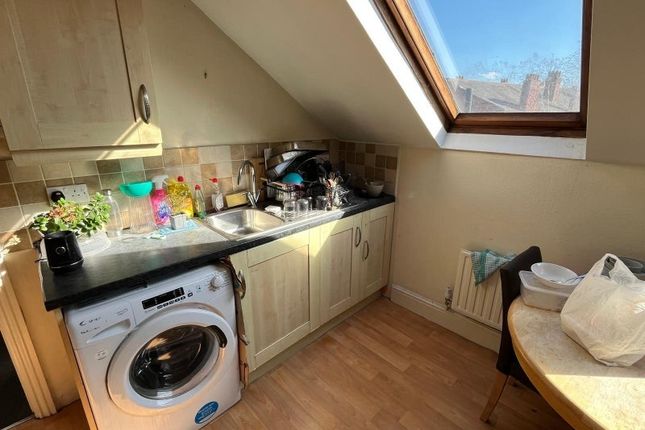 Room 1, 1a Darnley Road, Leeds photo 4