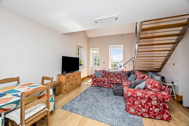 21 Kendall Court Southdowns Park, Haywards Heath photo 3