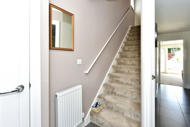 36, Hewer Court, Sheffield photo 4