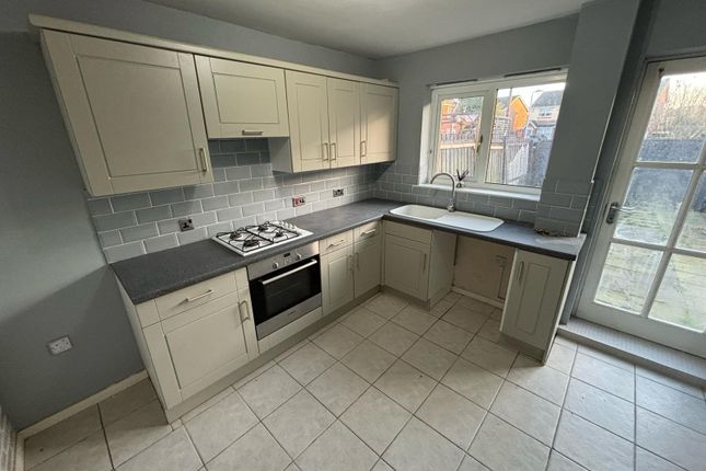 12, Harlequin Drive, Hull photo 3