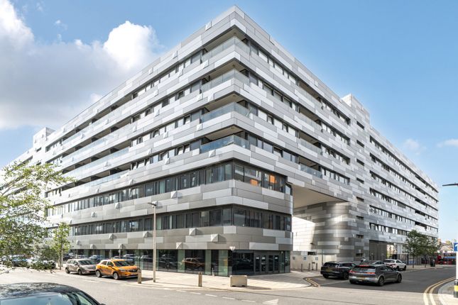 Flat 29, 11, Lambarde Square, Greenwich photo 2