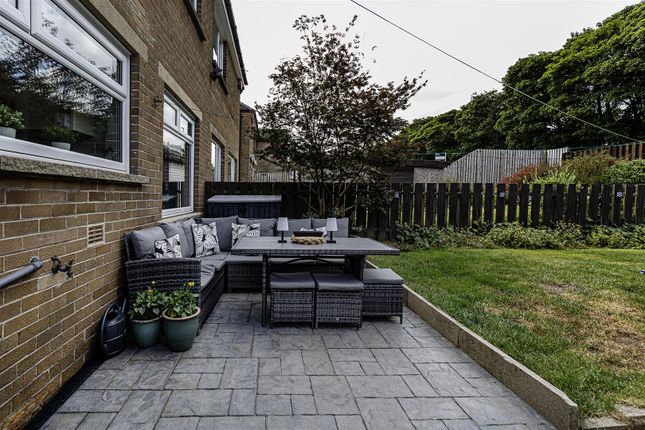 91, Mount Avenue, Huddersfield photo 4
