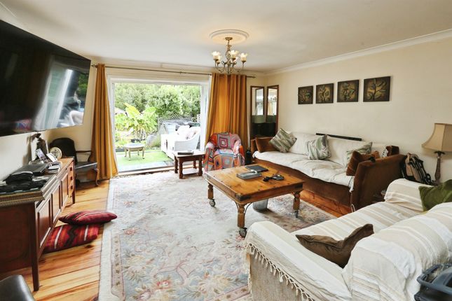 118, Fareham Road, Gosport photo 4