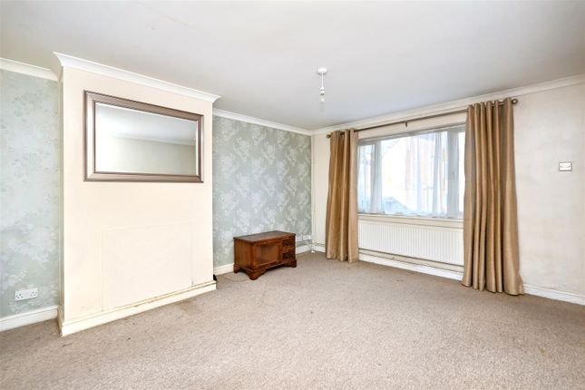 40, Rockhurst Drive, Eastbourne photo 2