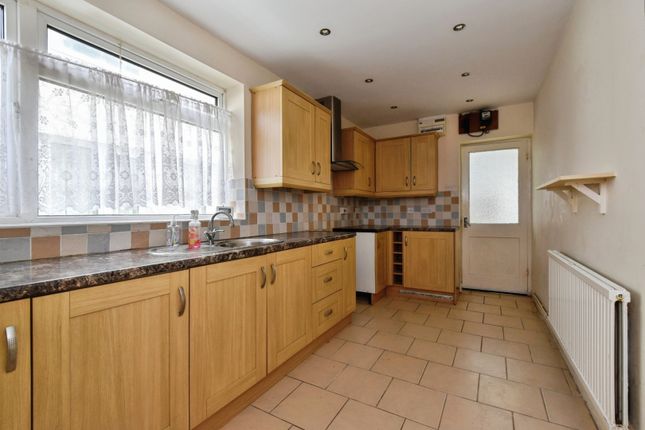 13, 13 Derwydd Avenue, Gwaun Cae Gurwen photo 4