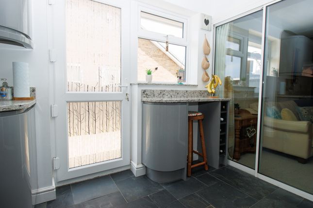 20, Plane Tree Way, Filey photo 4