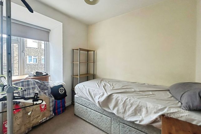 11 Drummond Court,, Drummond Road, Surrey photo 4