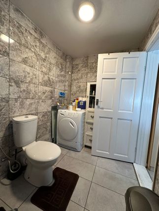 Stonard Road, Dagenham photo 4