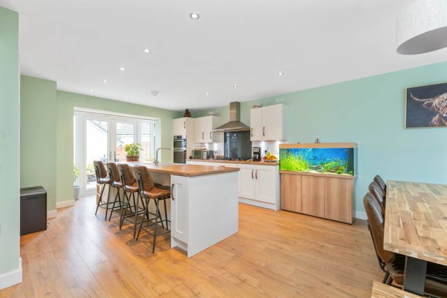 36, Fairlie Road, Johnstone photo 4