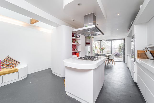 34, Barrington Road, Crouch End photo 2