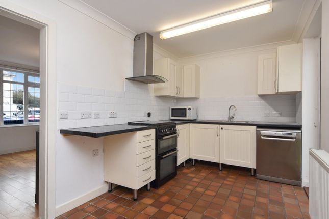 16, The Cottages, Shoeburyness photo 4