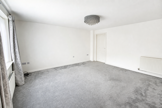 55, Stone Drive, Shifnal photo 4