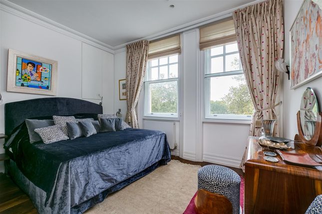 9, RIVERPARK COURT, EMBANKMENT GARDENS, London photo 4