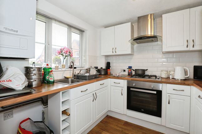 33, Whiston Close, Cheshire photo 2