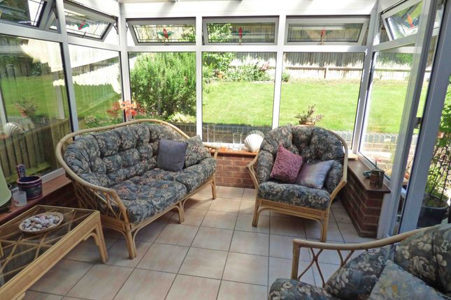 3 South Maundin, High Wycombe photo 3