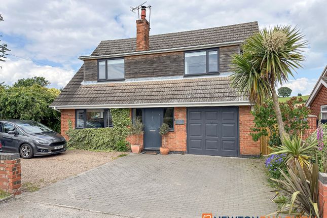 Thumbnail Detached house for sale in Newark Road, Wellow, Newark