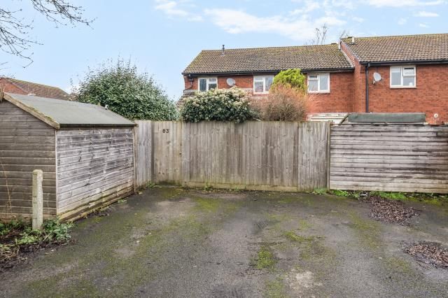 83, Braemore Close, Thatcham photo 4
