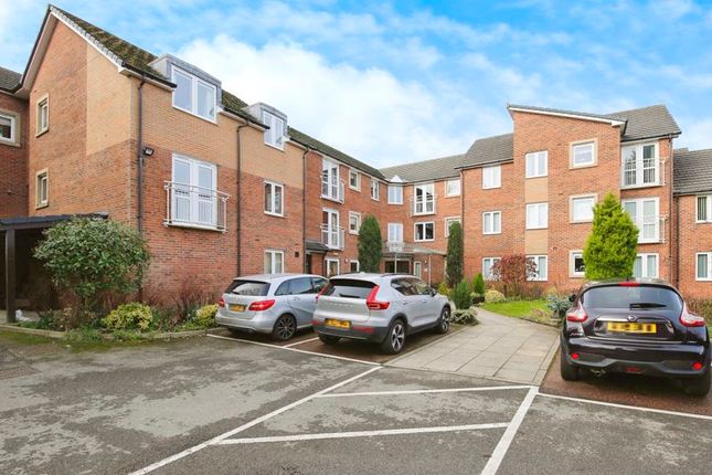 Flat for sale in Camsell Court, Durham