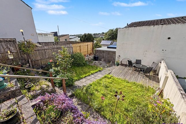 3, Dart Close, Plymouth photo 3