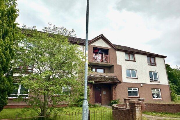Flat to rent in Dalriada Crescent, Motherwell