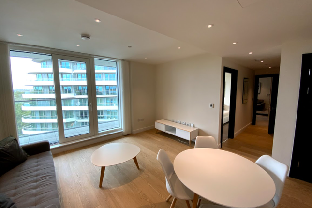 Flat for sale in Sephora House, Chelsea Vista, London