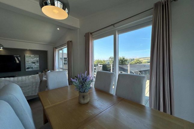 Juliots Well Lodge Retreat, High Street, Camelford photo 3