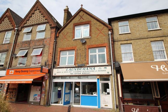 Studio to rent in High Street, Egham