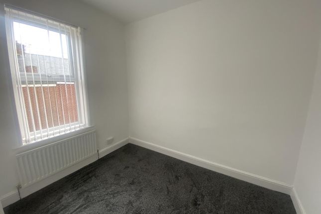 32, Henry Nelson Street, South Shields photo 5