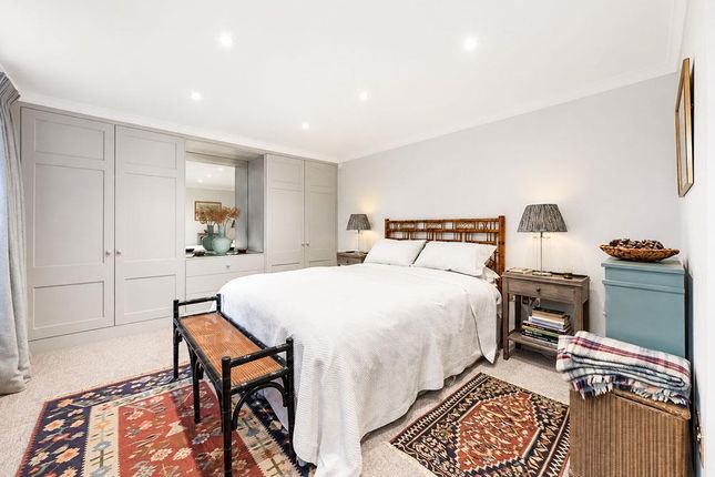 3, Beverston Mews, London photo 5