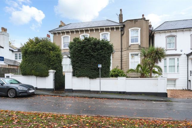 Flat for sale in Esher Green, Esher