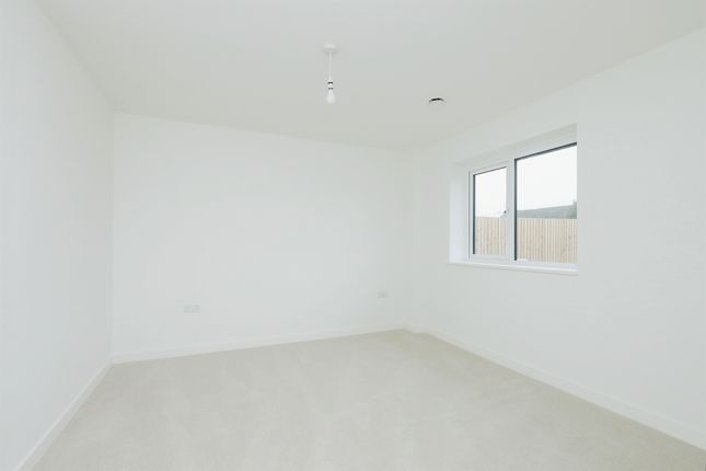 51, Swanflower Way, Swaffham photo 2