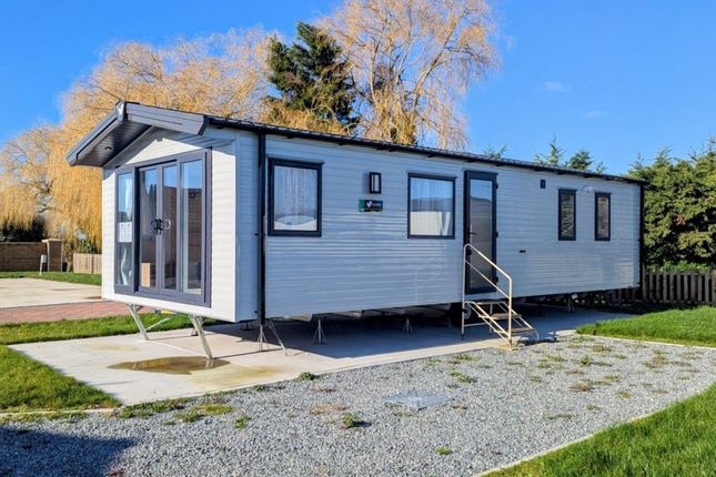 2-bed caravan on St Lawrence Holiday Park, 10 Main Road, Southminster, £49,995