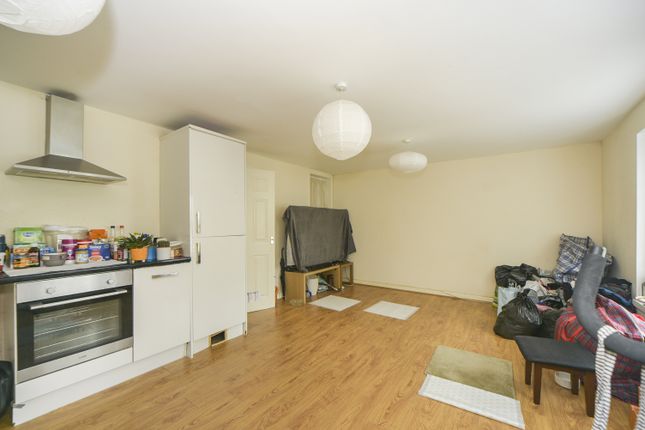 156B, High Street, Orpington photo 2