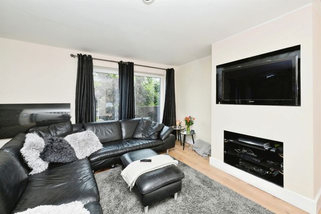 End terrace house for sale in Tovey Close, Nazeing, Waltham Abbey