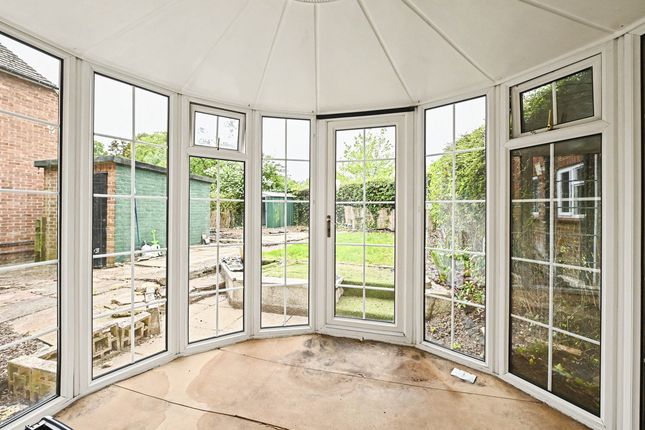 35, Blackhorse Close, Amersham photo 4