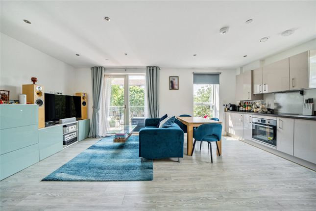 2-bed flat on 3 Peregrine House,, Gurnell Grove, Ealing, £435,000