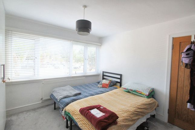 7 Broadmead Court Broadmead Road, Woodford Green photo 4