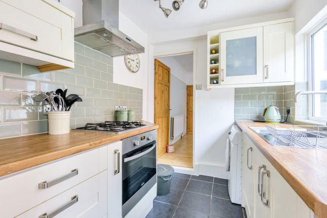 50, Lower Field Road, Berkshire photo 2