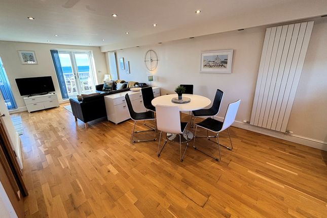 3 Gwel Y Mor , Marine Parade, Tywyn photo 5