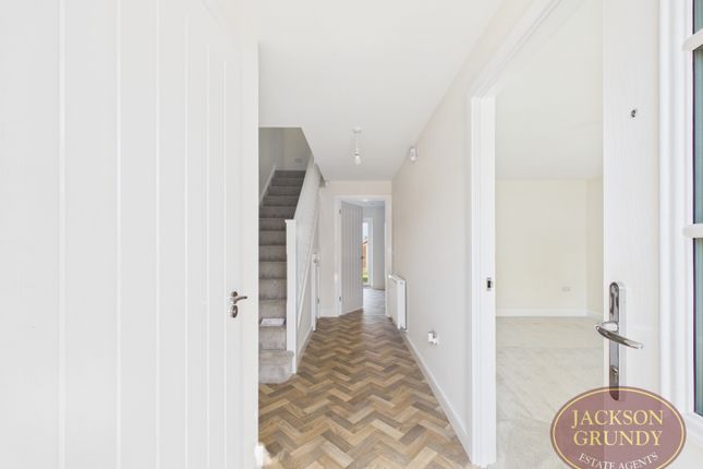 20, Sceptre Road, Market Harborough photo 2