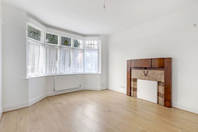 12 Valmont Road, Nottingham photo 3