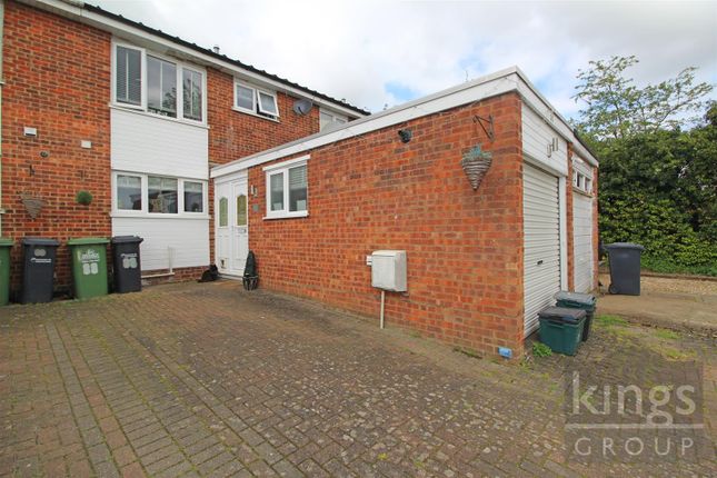 Thumbnail Terraced house for sale in Bridle Close, Hoddesdon