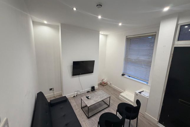 5, Kings Avenue, Leeds photo 3